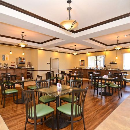 Best Western Plus Emory At Lake Fork Inn & Suites Ngoại thất bức ảnh